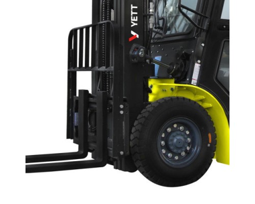 Дизельный погрузчик с кабиной YETT CPCD30-XC5K2-M400-3W-K