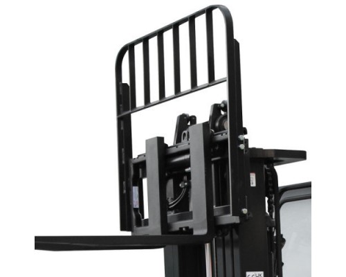 Дизельный погрузчик с кабиной YETT CPCD30-XC5K2-M400-3W-K