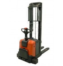 Штабелер самоходный ВТ Ixion SPE200L