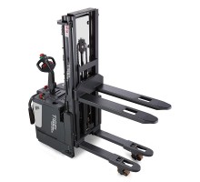 Самоходный штабелер ESi20 DX320 EPS для двух паллет