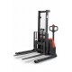 Самоходный штабелер Noblelift ECL 1032 M с регулируемыми вилами и опорами