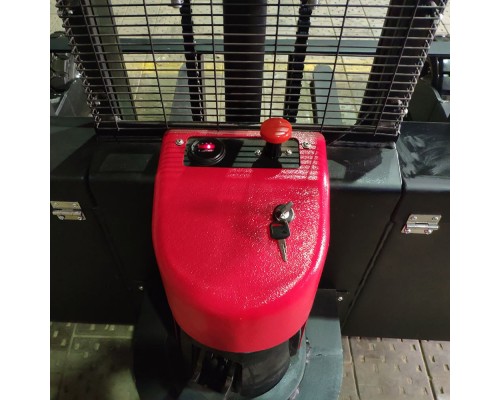 Самоходный штабелер для бездорожья AX 1516RT Oxlift 1600 мм 1500 кг