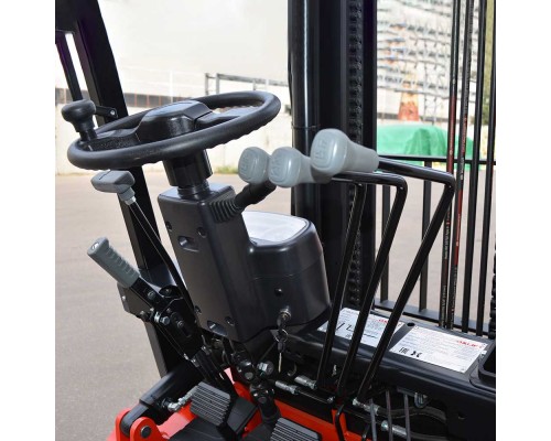 Дизельный погрузчик Oxlift CPCD30 3000 мм 3000 кг