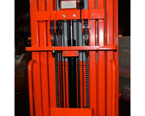 Вертикальный комплектовщик заказов Oxlift YXT-35 4500 мм 200 кг