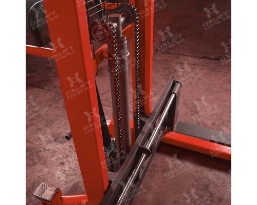 Гидравлический штабелер с широкими опорными лапами HS16-W Oxlift 1600 мм 1500 кг