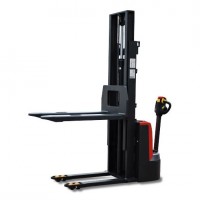Самоходный штабелер AX 3015 Oxlift 3000 мм 1500 кг