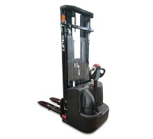 Самоходный штабелер GX 1636 Oxlift 3600 мм 1600 кг