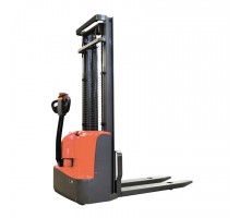 Самоходный штабелер AX 1610 Oxlift 1600 мм 1000 кг