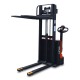 Самоходный штабелер AX 1616 Oxlift 1600 мм 1600 кг