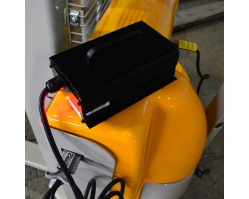 Самоходный штабелер AX 1030E Oxlift 3000 мм 1000 кг